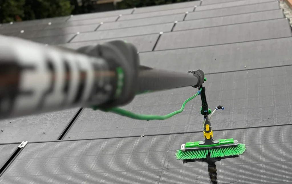 Nettoyage de panneaux solaires à Bordeaux Métropole – Groupe Propreté Solution