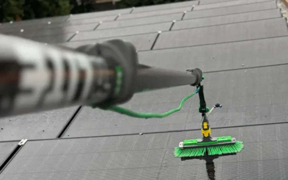Nettoyage de panneaux solaires à Bordeaux Métropole – Propreté Solution